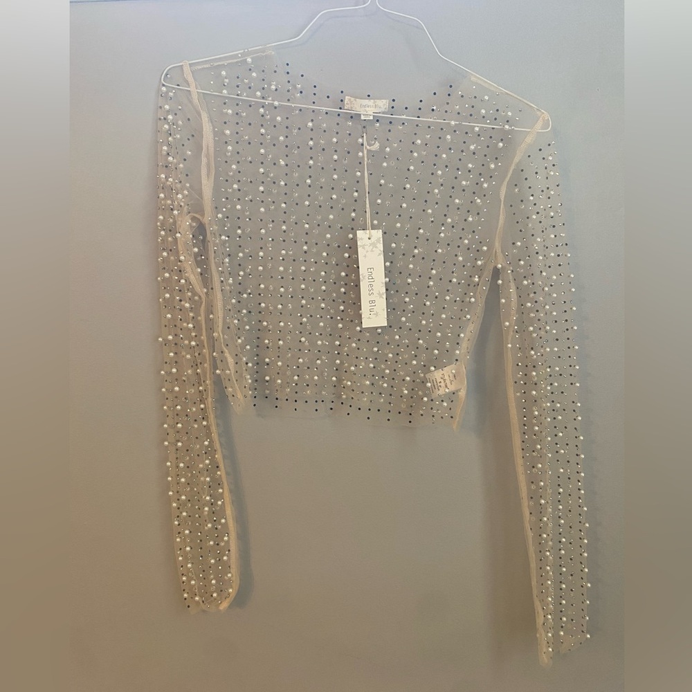 NWT beaded mesh top SzS